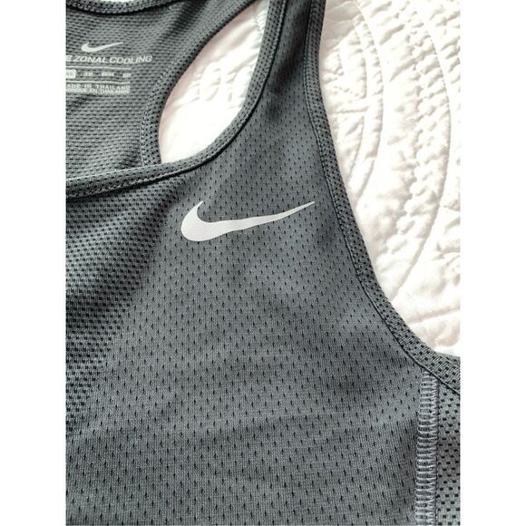 Nike Zonal Cooling Tank Top Size X Small - Picture 4 of 6